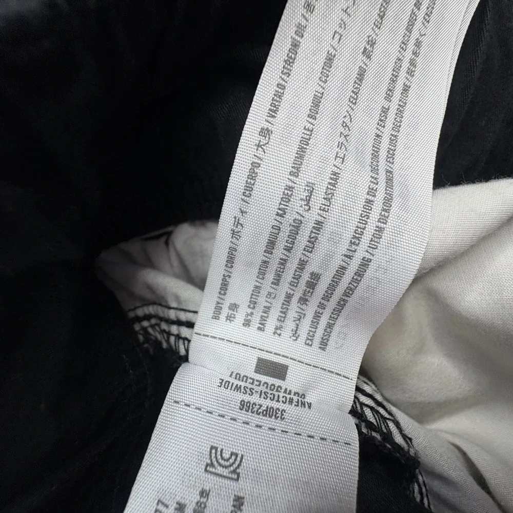 Hollister Slim Straight Cargo Pants Black Epic Flex  Size XS